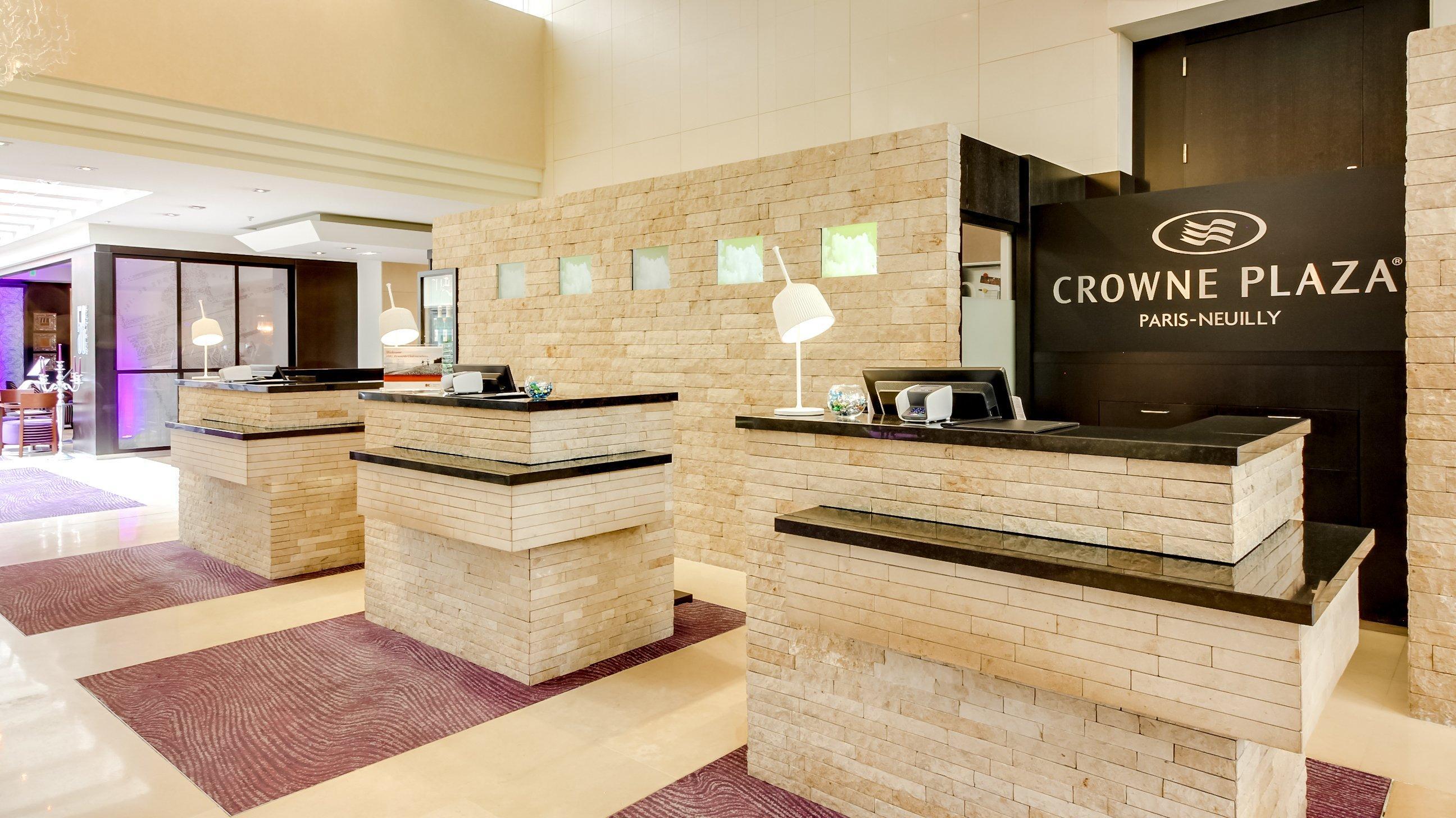 Crowne Plaza Paris - Neuilly, An Ihg Hotel Exterior photo